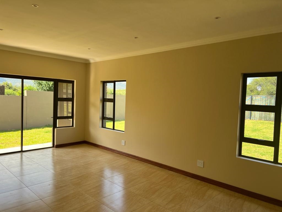 To Let 4 Bedroom Property for Rent in La Camargue Private Country Estate North West